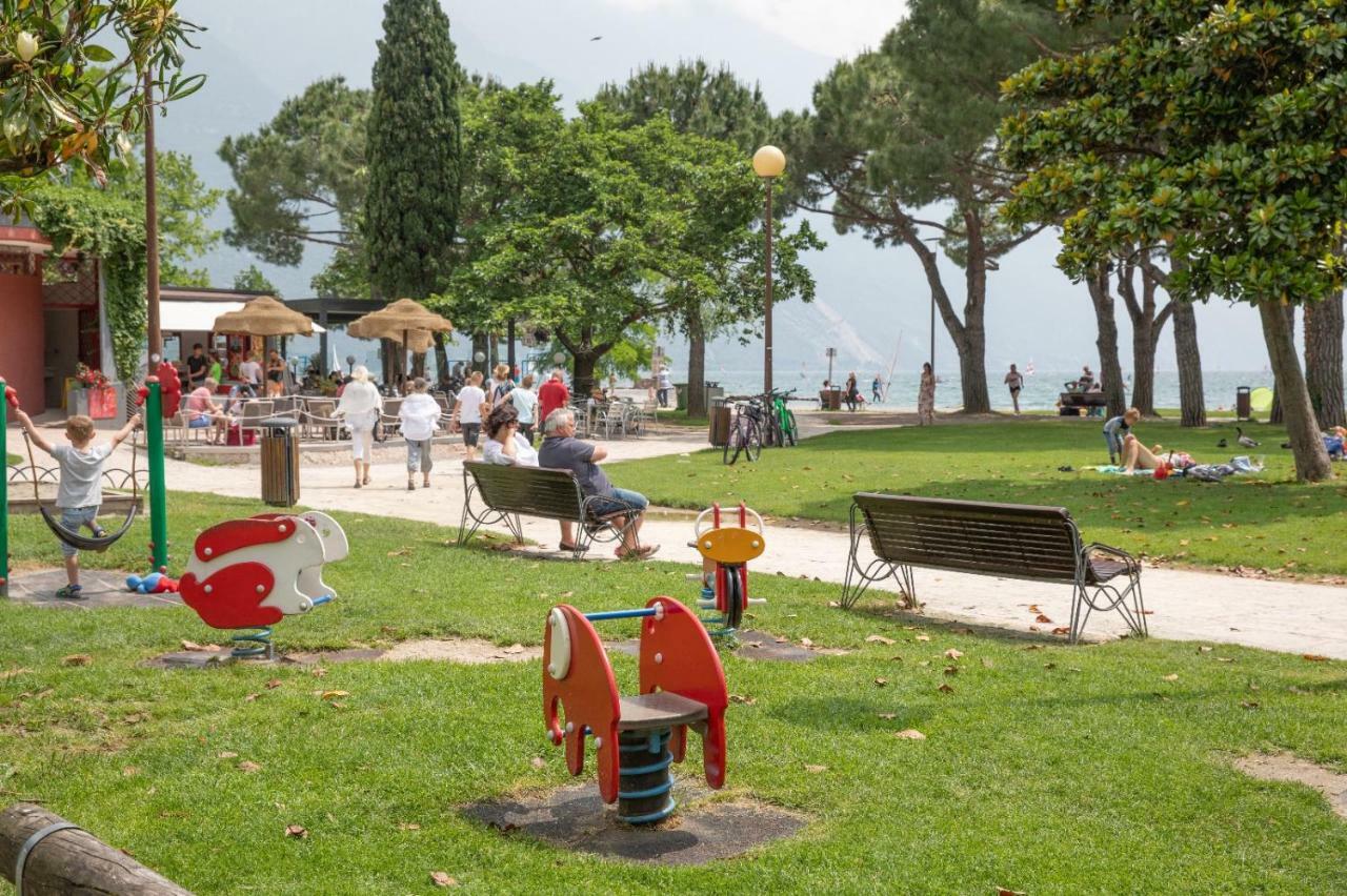 Appartamento Silvy Riva del Garda Extérieur photo
